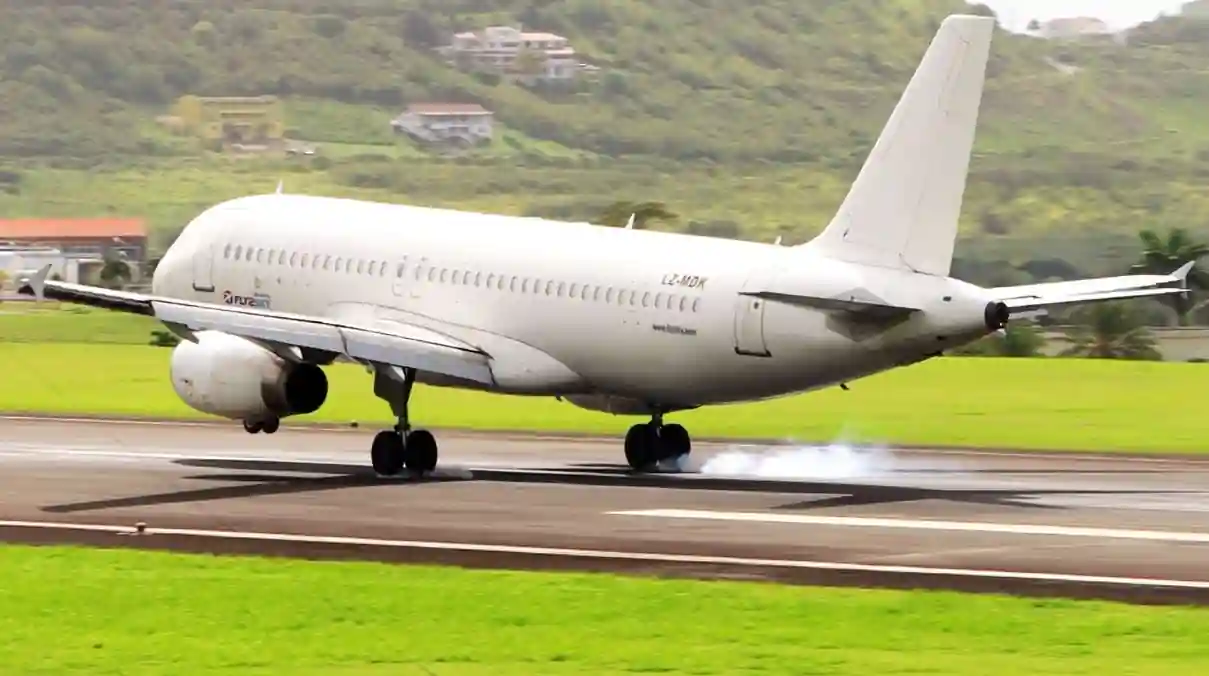 St Kitts and Nevis World Atlantic Airlines