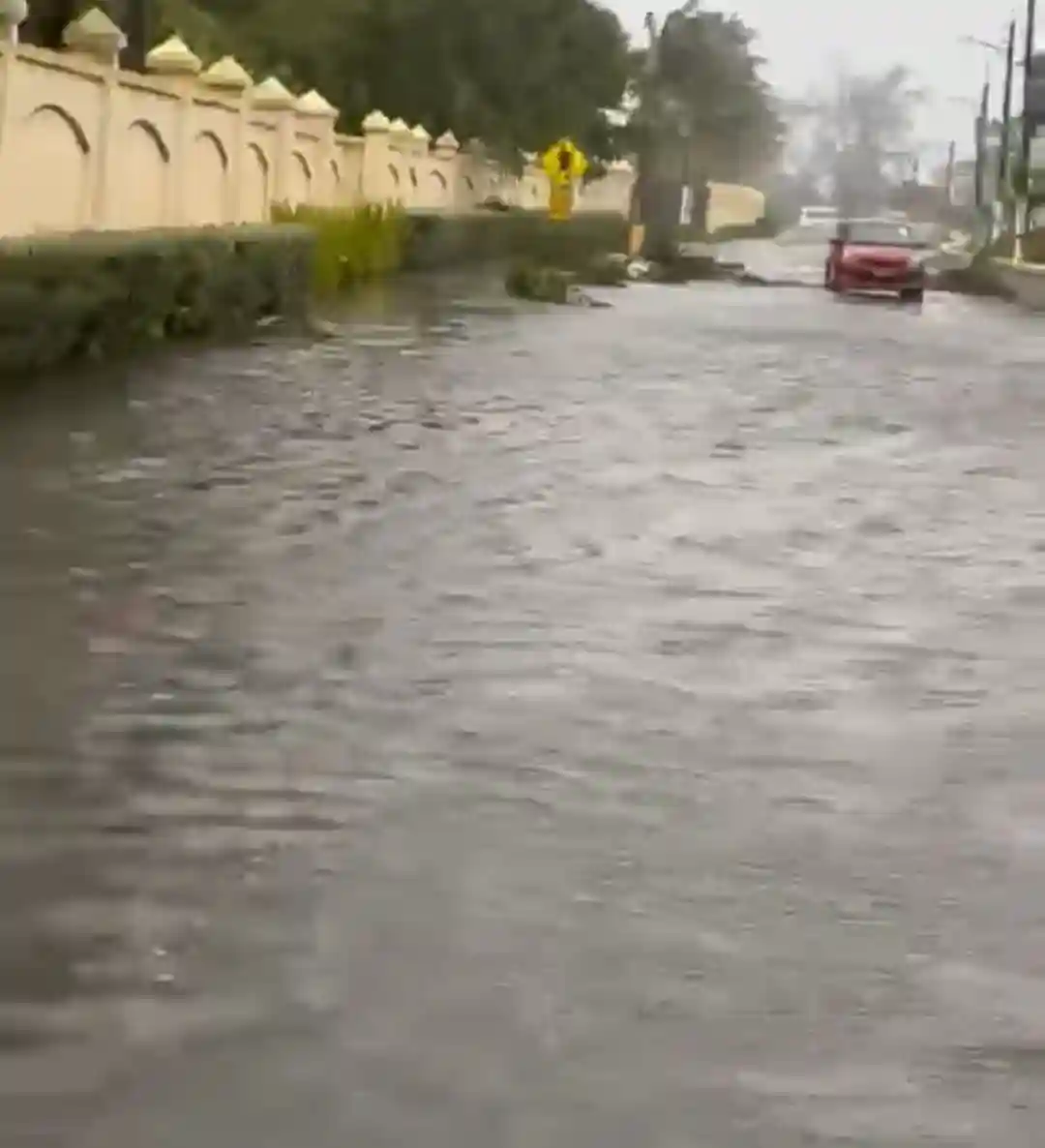 Tropical Storm Ernesto in St Kitts and Nevis