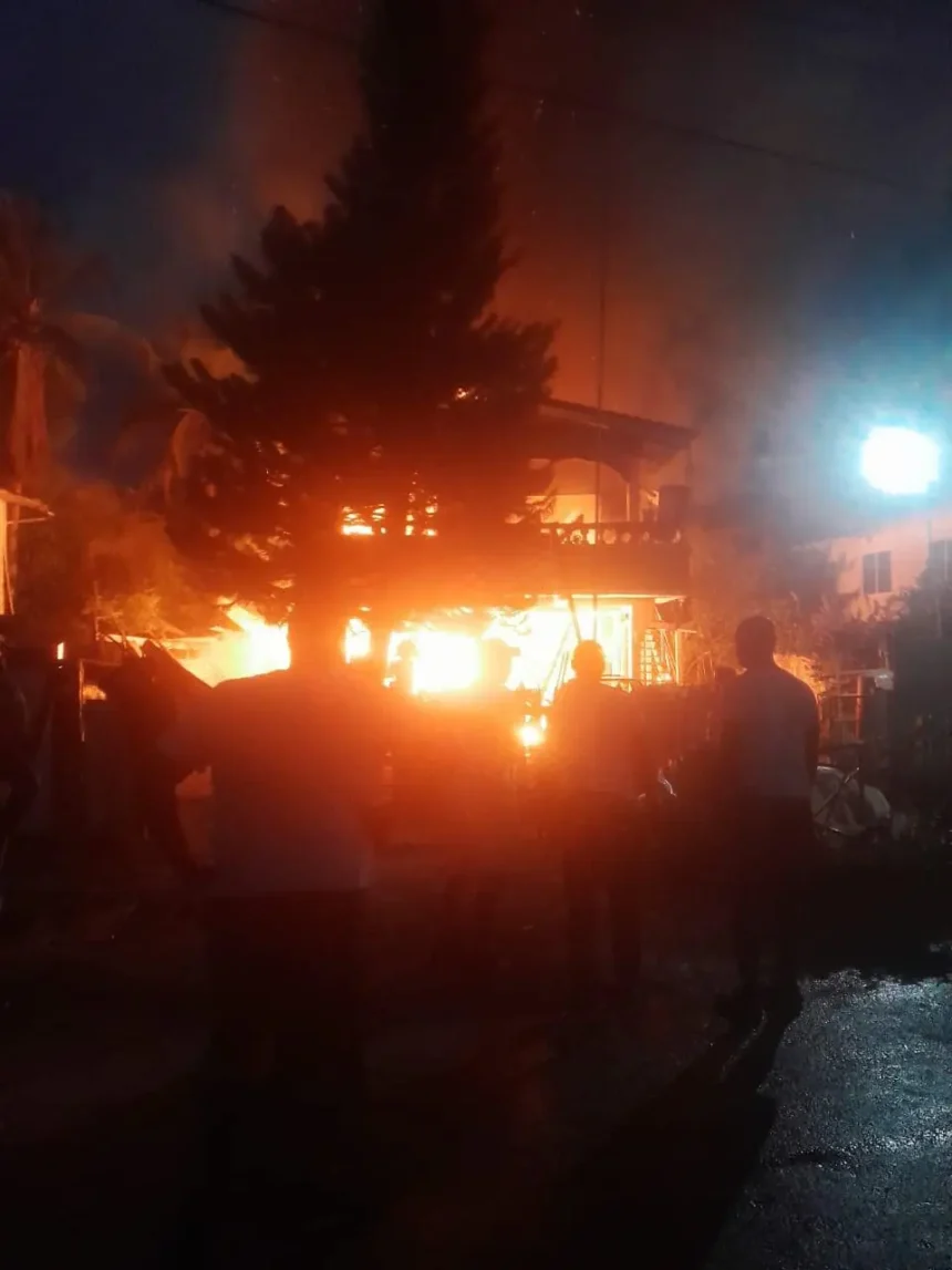 Guyana: Fire destroys home in Kwakwani, leaves nine homeless