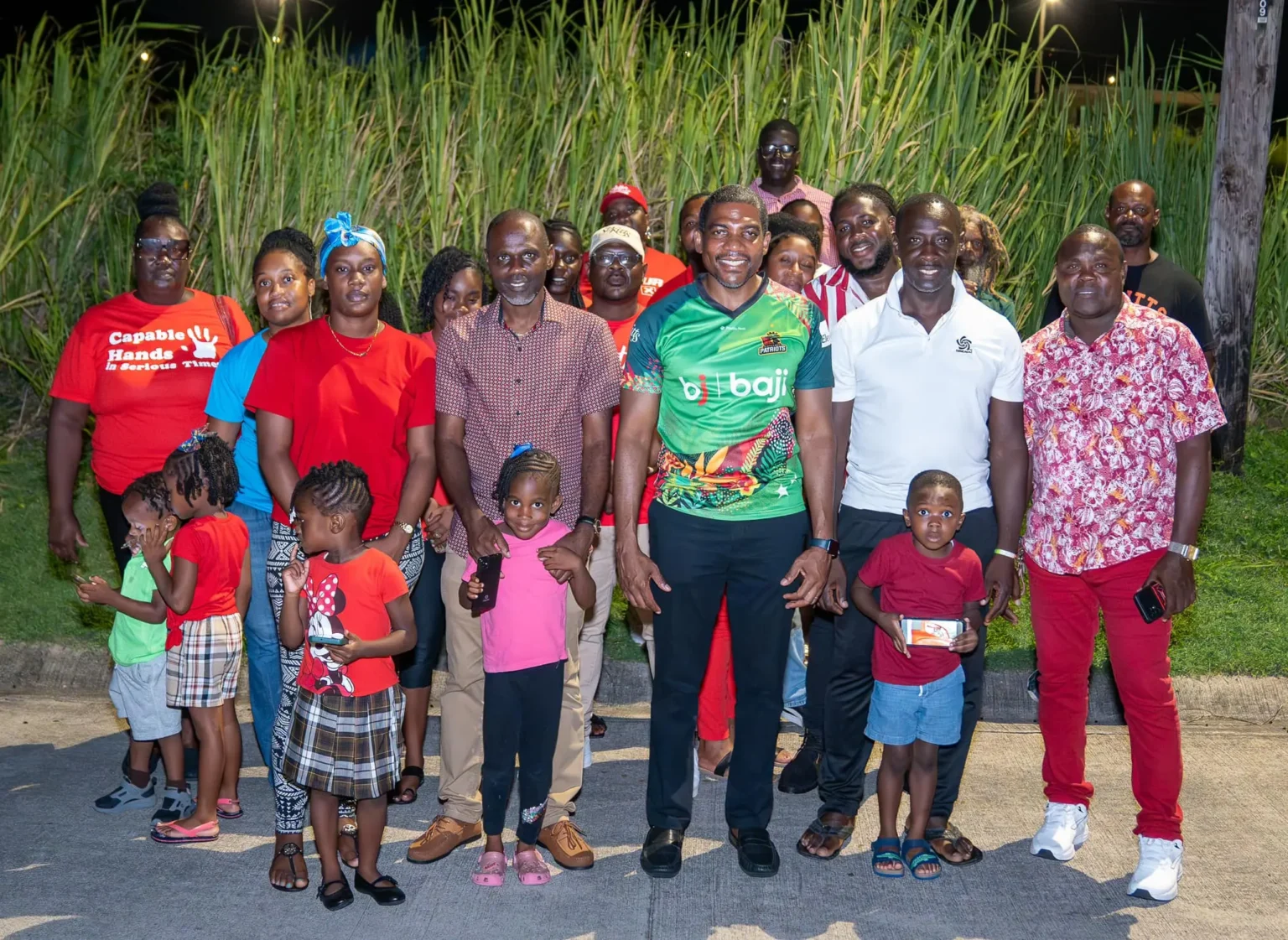 Prime Minister Terrance Drew meeting with residents of Canyon during his official visit.