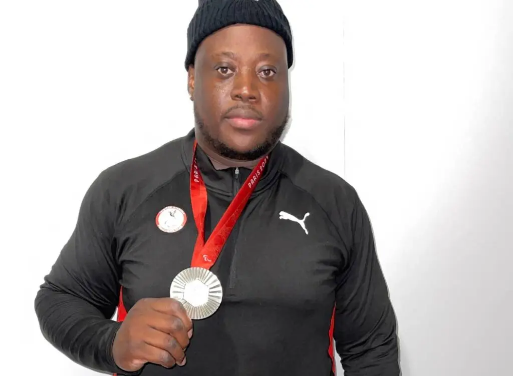 Akeem Stewart celebrating his silver medal win at the Paris 2024 Paralympics.