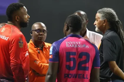Floodlight failure during CPL 2024 Eliminator match affects gameplay.