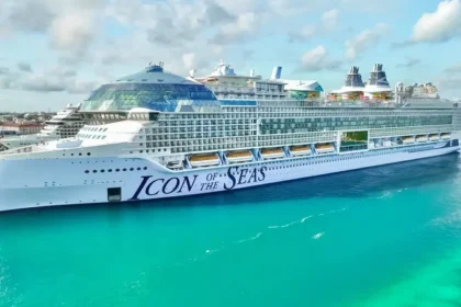 Icon of the Seas cruise ship undergoes unscheduled repairs at Grand Bahama Shipyard.