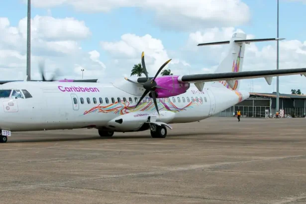 Inaugural flight of Caribbean Airlines lands at Suriname from Guyana