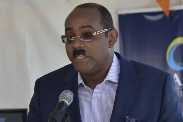 Antigua & Barbuda PM Gaston Browne presents govt’s plan for 2025 at annual thanksgiving event